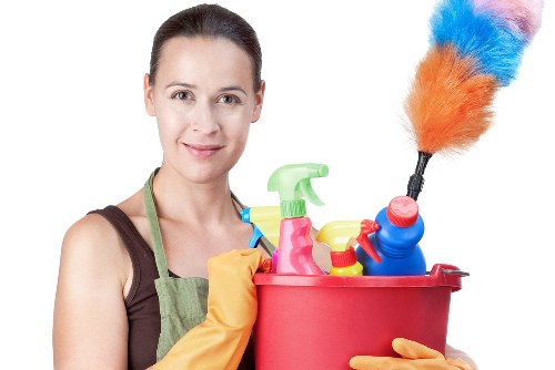 Professional cleaning company in SW20 serving homes and offices